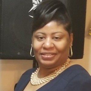 Meet your Posher, Rosalyn